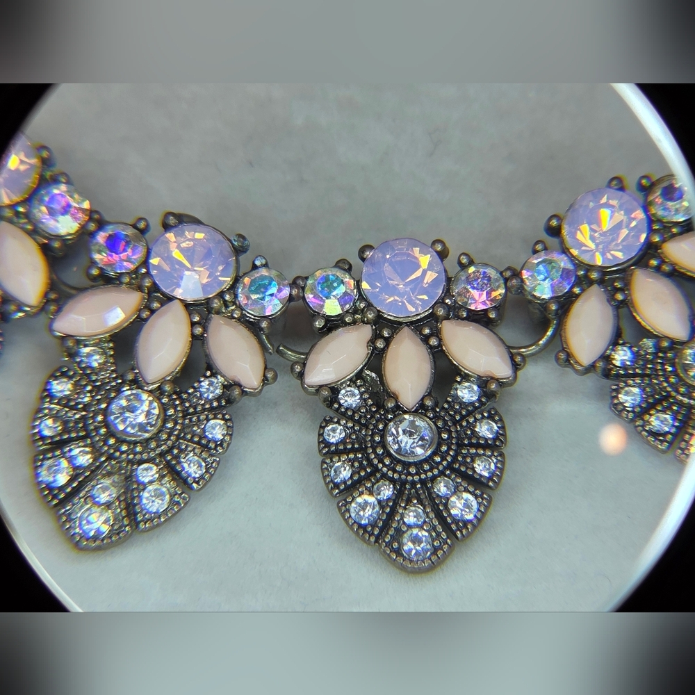 Bronze Floral Rhinestone Necklace - Picture 5 of 5